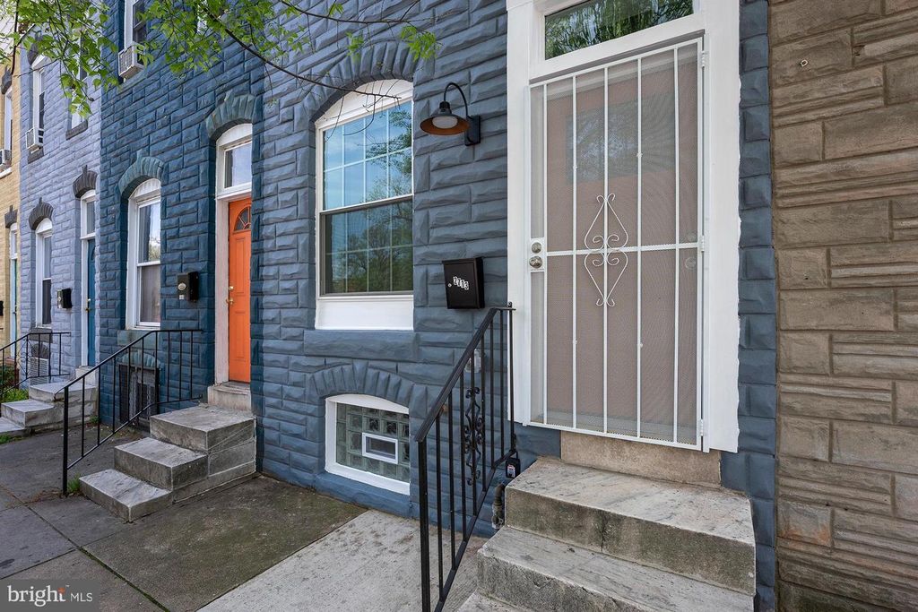 Image 40 of property listing at 2713 E FAYETTE ST, Baltimore, MD 21224