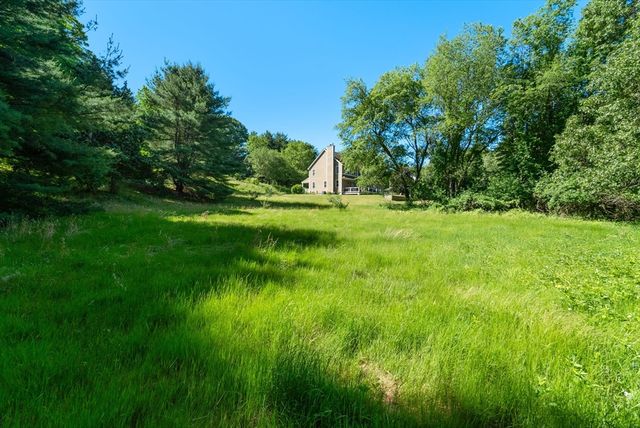10 Cobbler Lane, Sharon, MA 02067