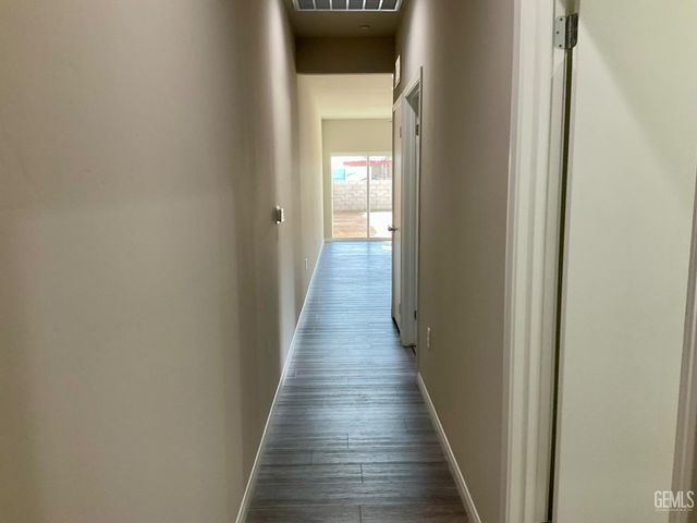 5109 Cohiba Court, Bakersfield, CA 93307