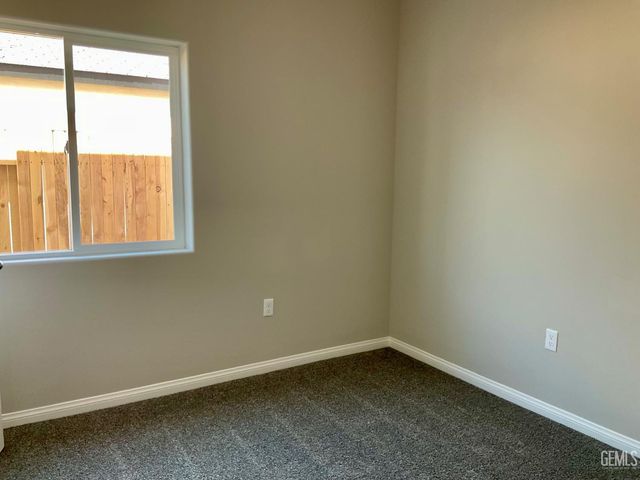 5109 Cohiba Court, Bakersfield, CA 93307