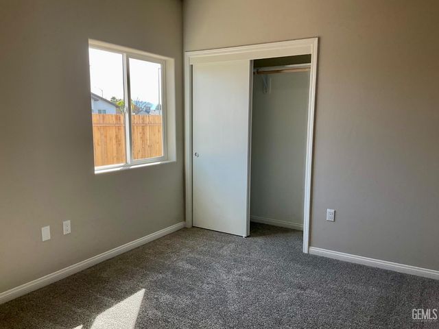 5109 Cohiba Court, Bakersfield, CA 93307