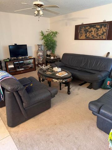 668 Monaco N 668, Delray Beach, FL 33446