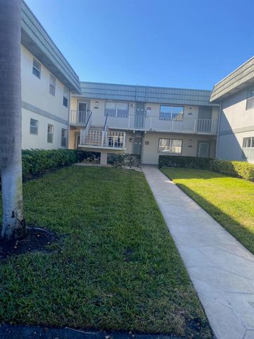 668 Monaco N 668, Delray Beach, FL 33446