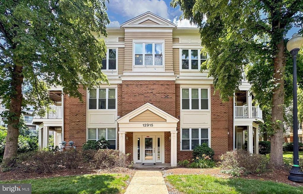 12915 ALTON SQ, Herndon, VA 20170