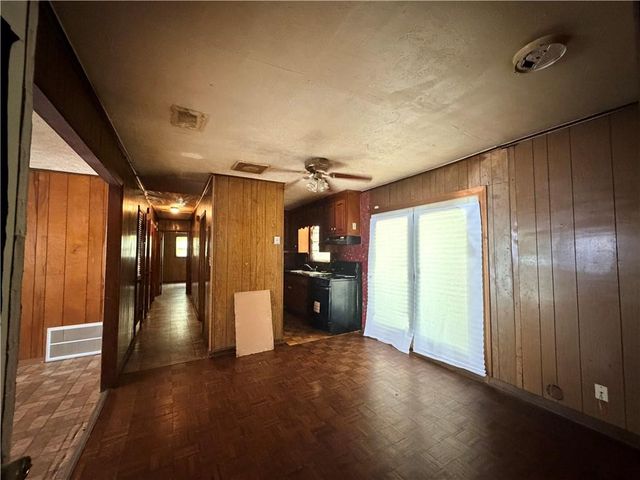 7132 Green Acres Court SW, Covington, GA 30014