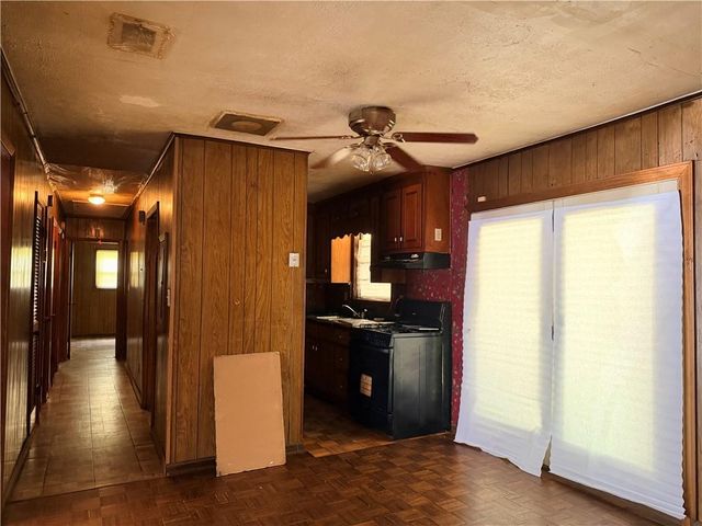 7132 Green Acres Court SW, Covington, GA 30014
