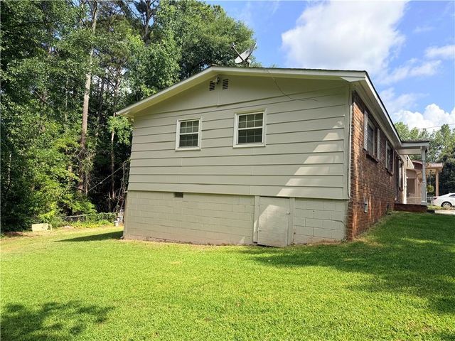 7132 Green Acres Court SW, Covington, GA 30014