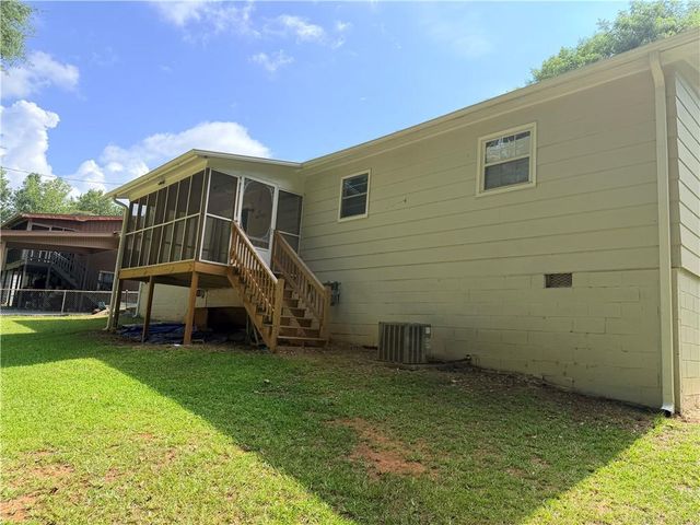 7132 Green Acres Court SW, Covington, GA 30014