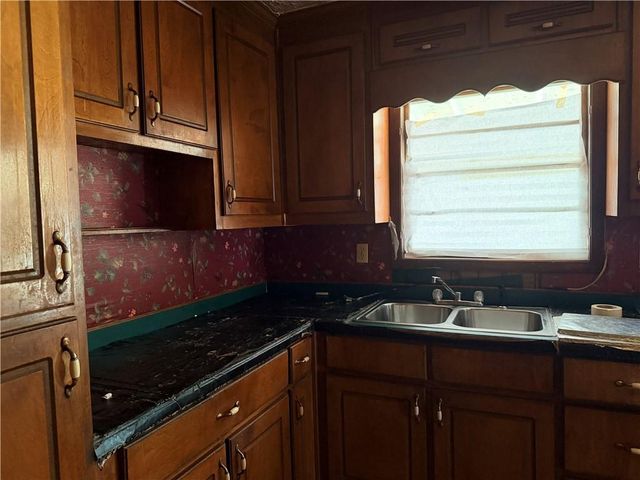7132 Green Acres Court SW, Covington, GA 30014