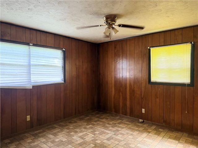 7132 Green Acres Court SW, Covington, GA 30014