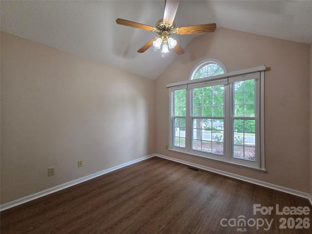 1319 Mistletoe Ridge Place NW, Concord, NC 28027