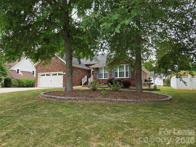 1319 Mistletoe Ridge Place NW, Concord, NC 28027