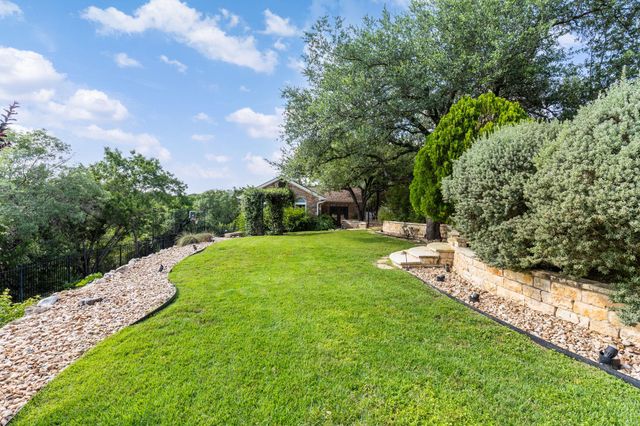 2906 Padina DR, Austin, TX 78733