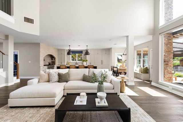 2906 Padina DR, Austin, TX 78733