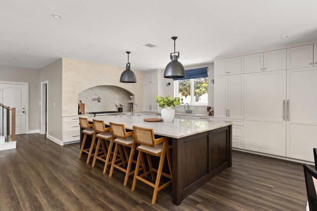 2906 Padina DR, Austin, TX 78733