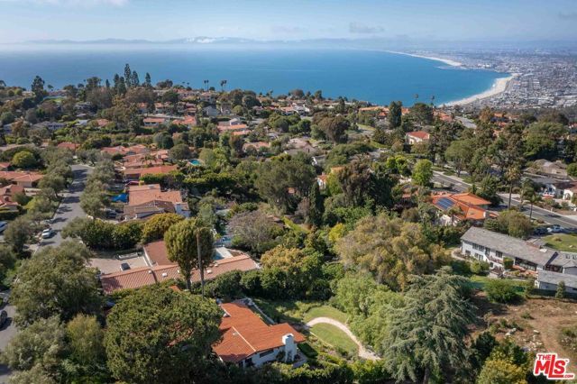 2437 Via Sonoma, Palos Verdes Estates, CA 90274