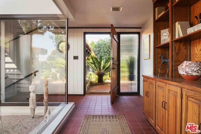2437 Via Sonoma, Palos Verdes Estates, CA 90274