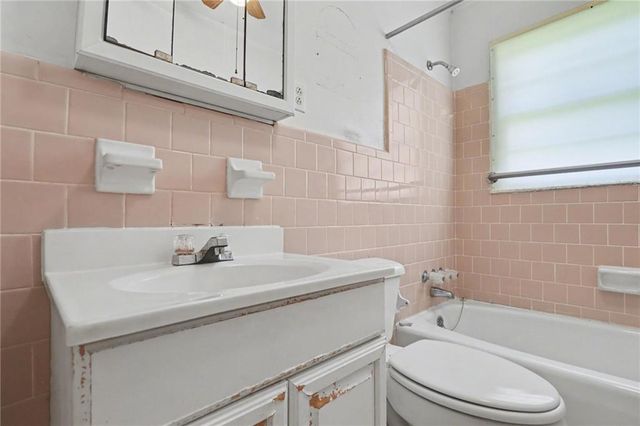 148 Robertson Avenue, Tallapoosa, GA 30176