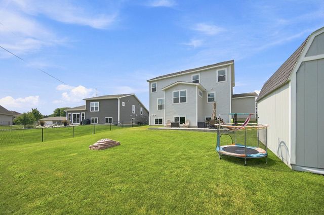 15519 Goodview Trail N, Hugo, MN 55038
