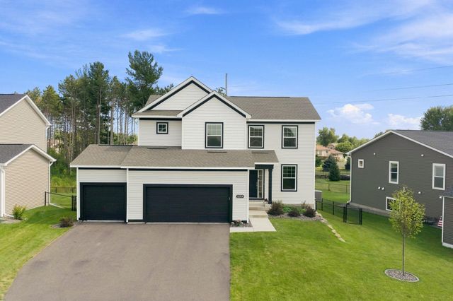 15519 Goodview Trail N, Hugo, MN 55038