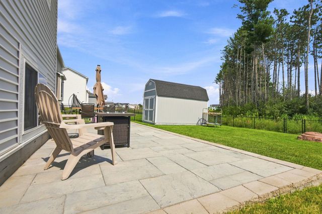 15519 Goodview Trail N, Hugo, MN 55038