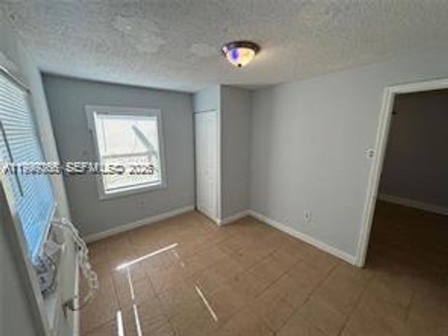 820 21st St C, West Palm Beach, FL 33407