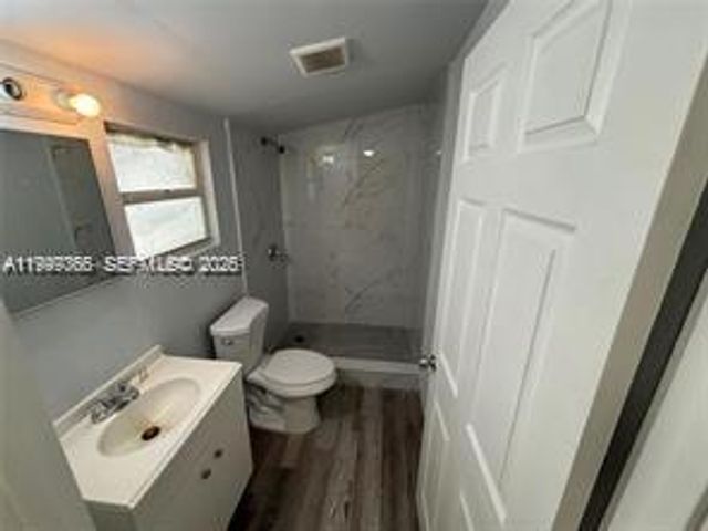 820 21st St C, West Palm Beach, FL 33407
