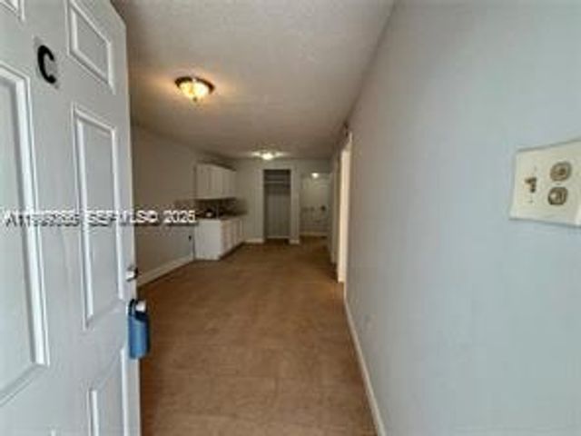 820 21st St C, West Palm Beach, FL 33407