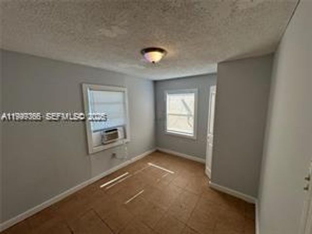 820 21st St C, West Palm Beach, FL 33407