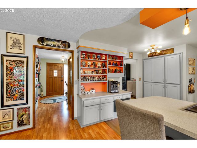 4791 LARKWOOD St, Eugene, OR 97405