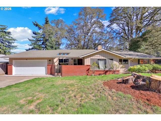4791 LARKWOOD St, Eugene, OR 97405