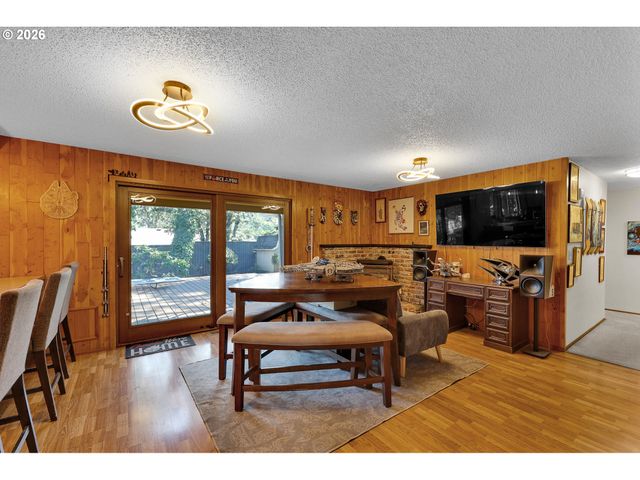 4791 LARKWOOD St, Eugene, OR 97405
