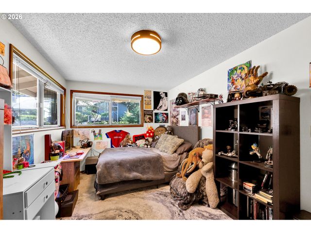 4791 LARKWOOD St, Eugene, OR 97405