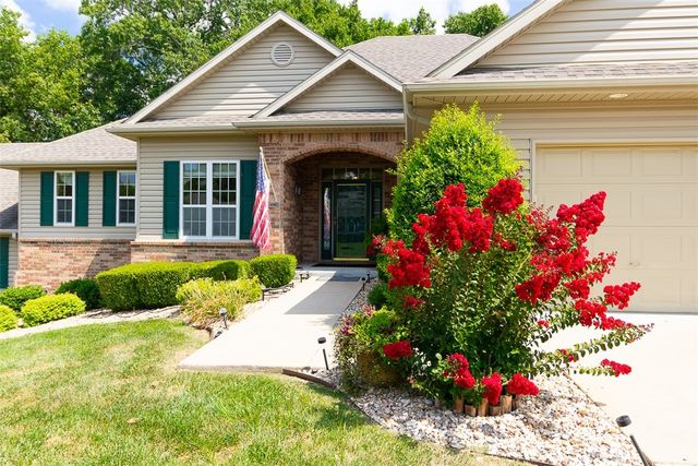 7 Highland Parkway, Bella Vista, AR 72715