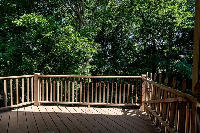 7 Highland Parkway, Bella Vista, AR 72715