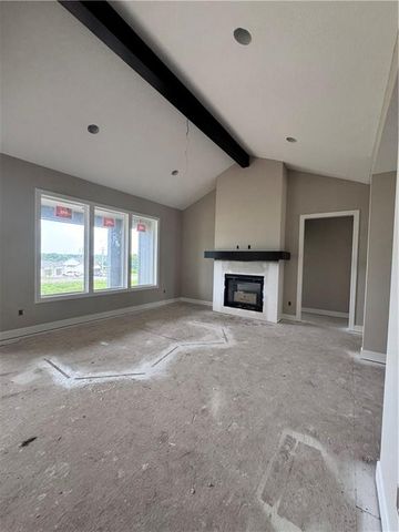 4211 W 158th Terrace, Overland Park, KS 66224