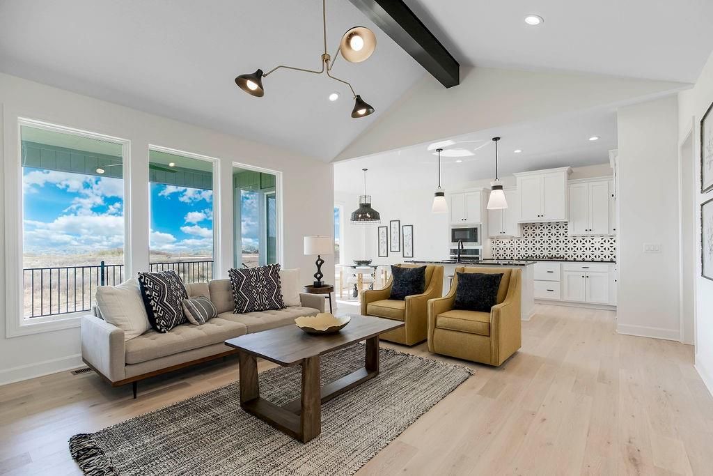 4211 W 158th Terrace, Overland Park, KS 66224