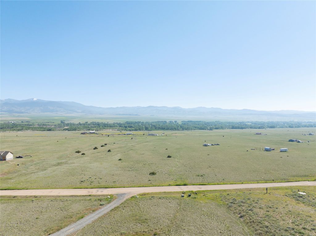 70 Bela Road, Boulder, MT 59632 photo 2