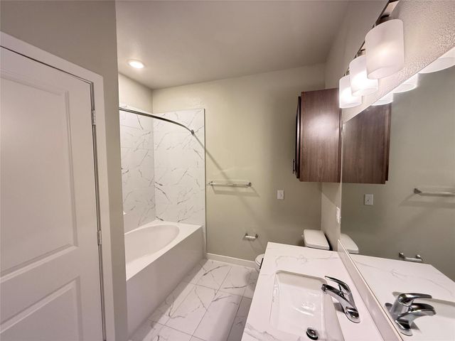 2102 Antoine Drive A1.3313, Houston, TX 77055