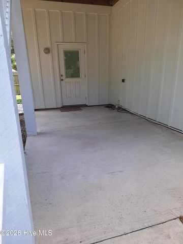 901 Saltspray Lane, Wilmington, NC 28409