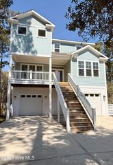 901 Saltspray Lane, Wilmington, NC 28409