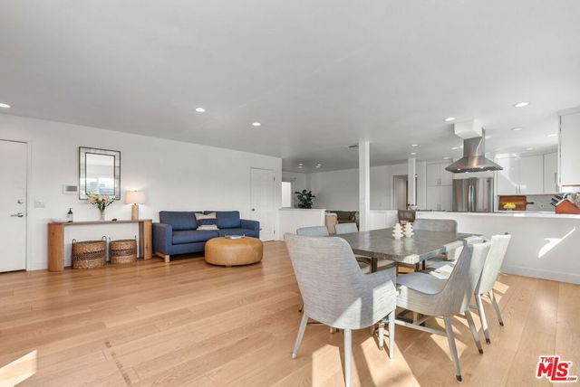 29 Lighthouse Street 2, Marina Del Rey, CA 90292