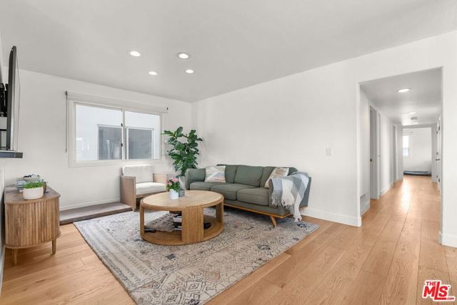 29 Lighthouse Street 2, Marina Del Rey, CA 90292