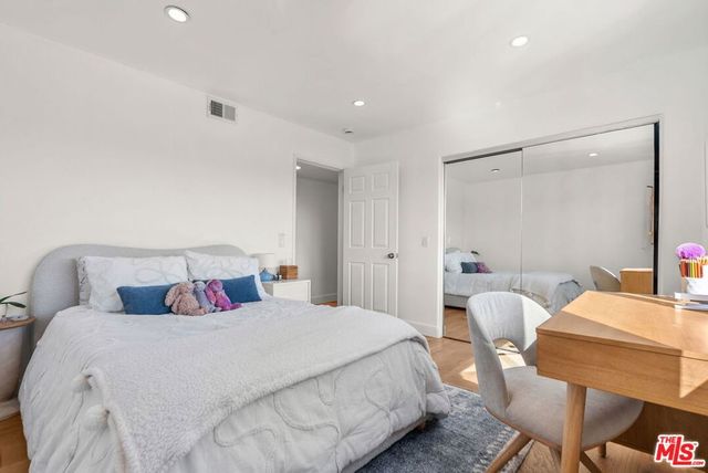 29 Lighthouse Street 2, Marina Del Rey, CA 90292