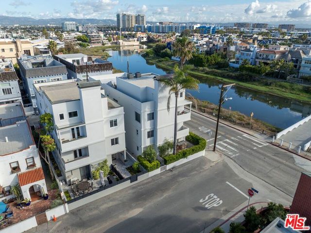 29 Lighthouse Street 2, Marina Del Rey, CA 90292
