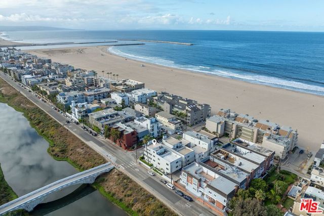 29 Lighthouse Street 2, Marina Del Rey, CA 90292