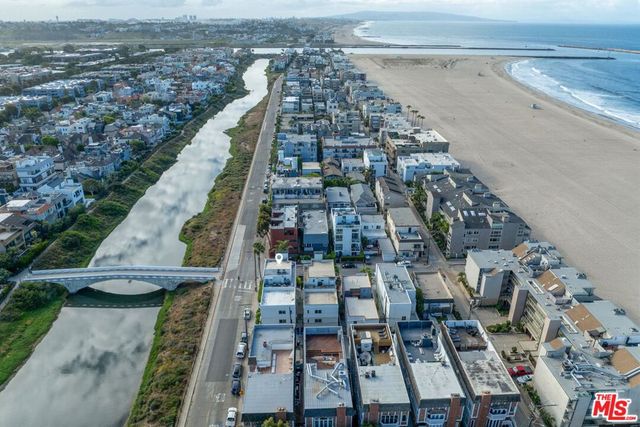 29 Lighthouse Street 2, Marina Del Rey, CA 90292