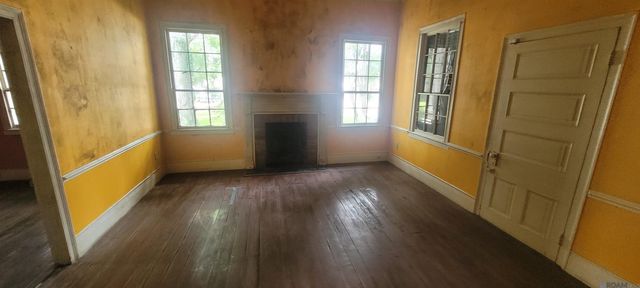 12415 St Helena St, Clinton, LA 70722