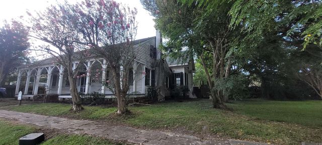 12415 St Helena St, Clinton, LA 70722