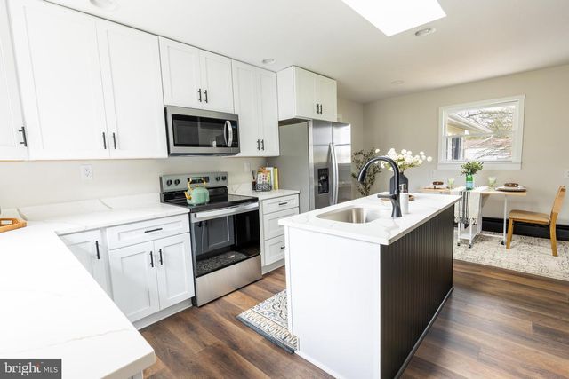 1286 FOX DEN DRIVE, Chambersburg, PA 17202